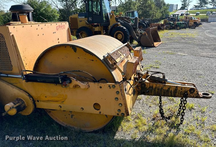 image for item DS4233 Ferguson 46A double drum vibratory roller