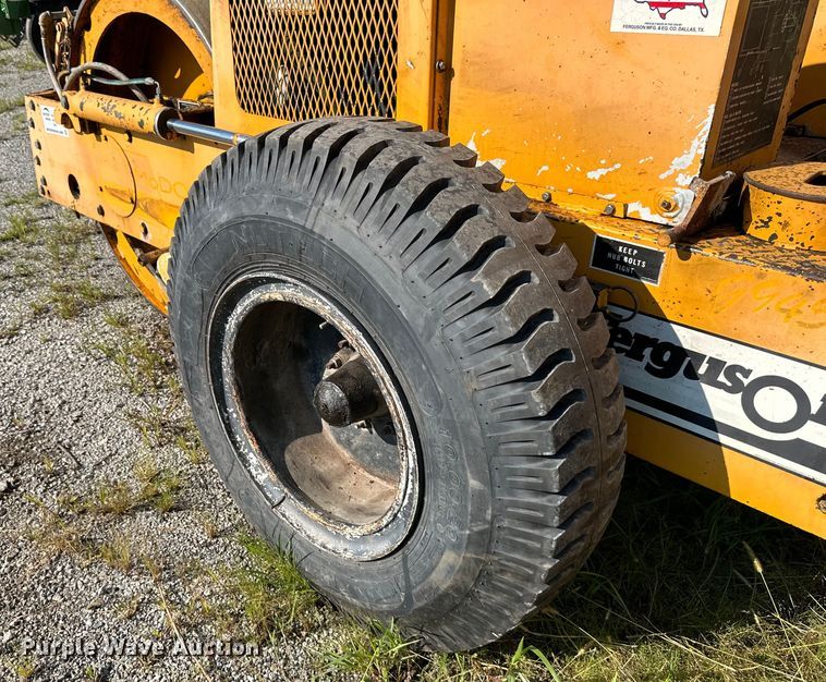 image for item DS4233 Ferguson 46A double drum vibratory roller