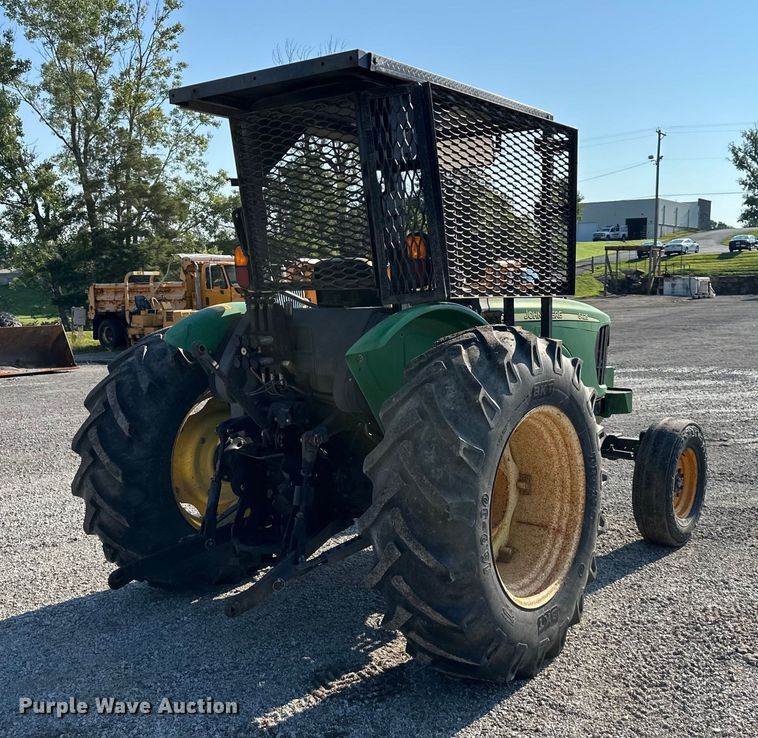 image for item DS4234 2006 John Deere  5425 tractor