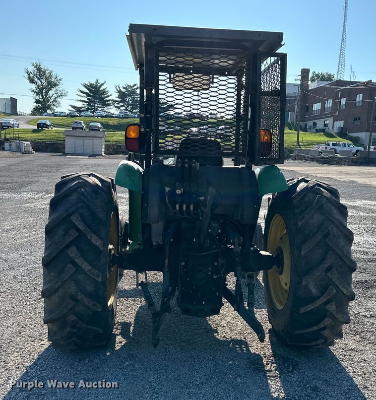 image for item DS4234 2006 John Deere  5425 tractor