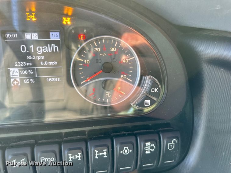 image for item DS4235 Aebi TT211 municipal tractor 