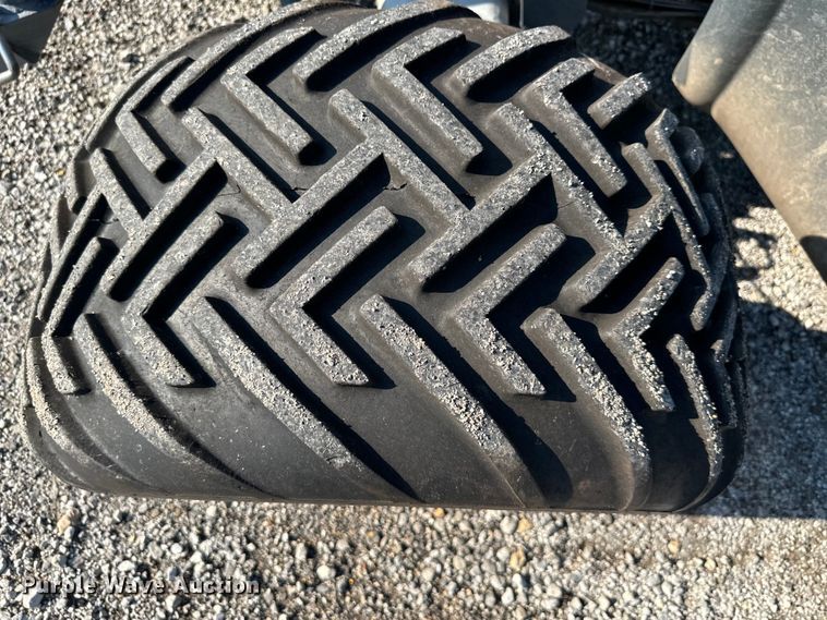 image for item DS4235 Aebi TT211 municipal tractor 