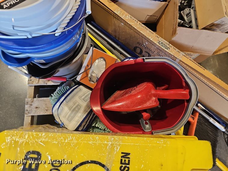 image for item DS4694 Janitorial supplies