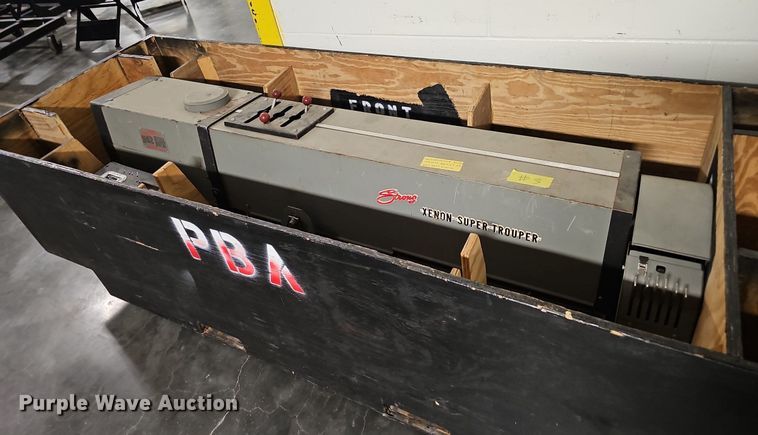 image for item DS4695 (3) spot lights