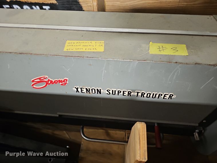 image for item DS4695 (3) spot lights