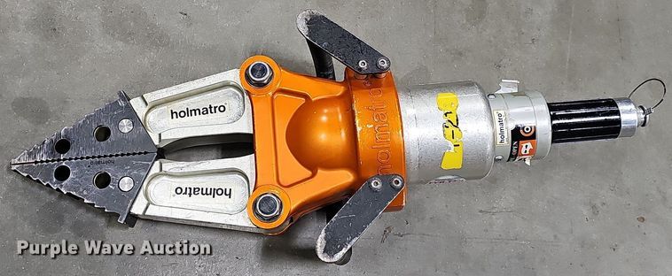 image for item DS4696 Holmatro rescue tools