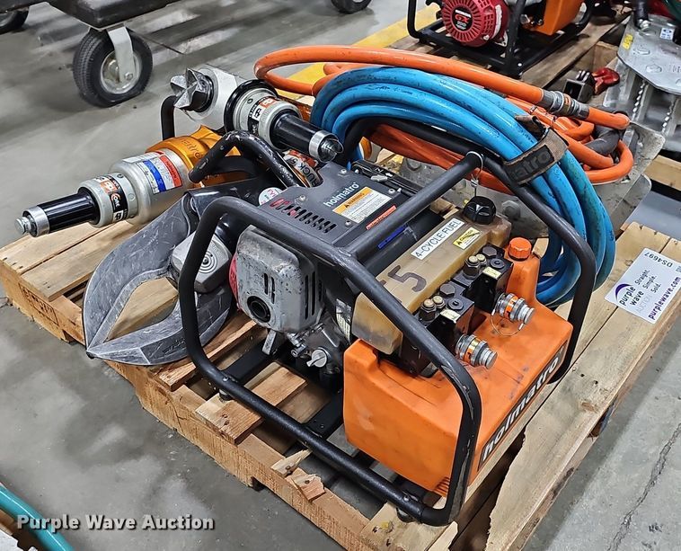 image for item DS4697 Holmatro rescue tools