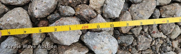 image for item DS4701 1992 Rice pole trailer