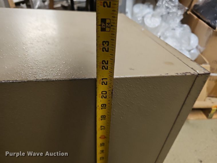 image for item DS4719 (8) safes