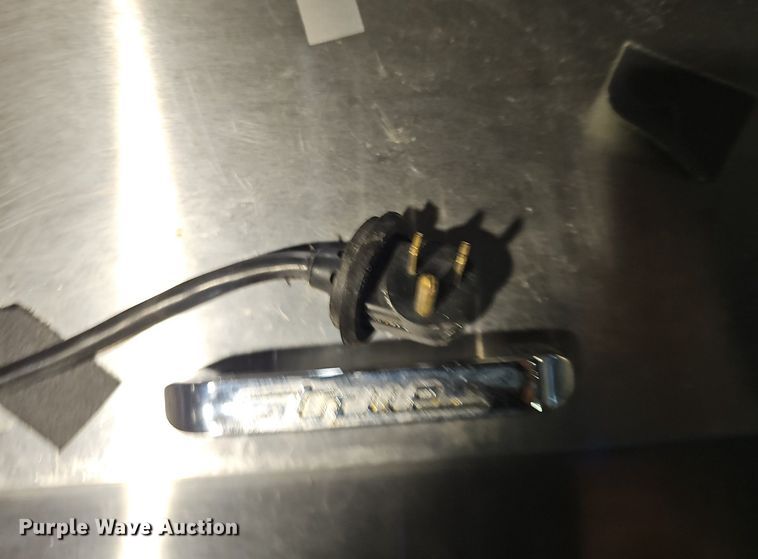 image for item DS4720 Restaurant equipment