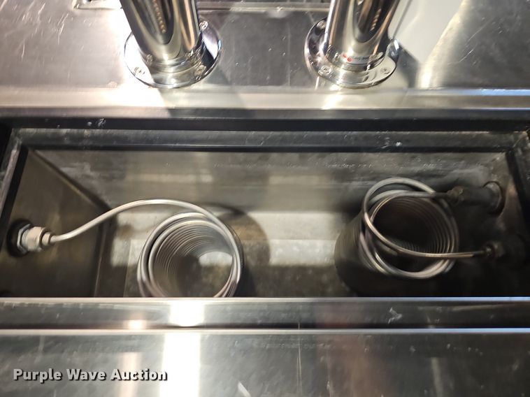 image for item DS4721 Restaurant equipment