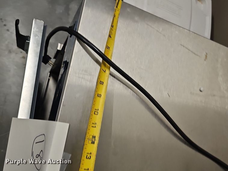 image for item DS4723 Restaurant equipment