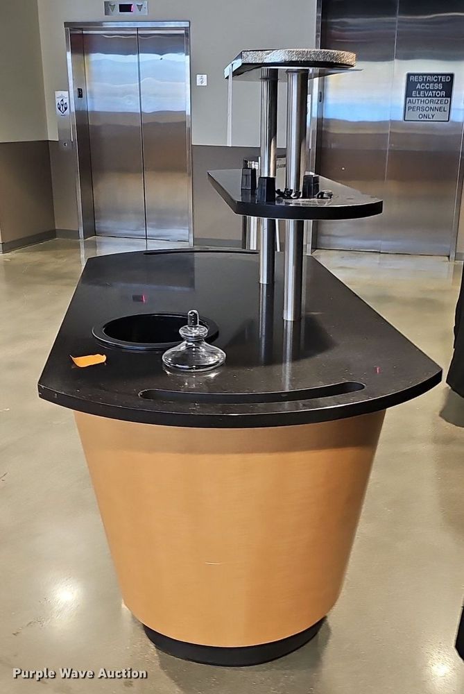 image for item DS4723 Restaurant equipment