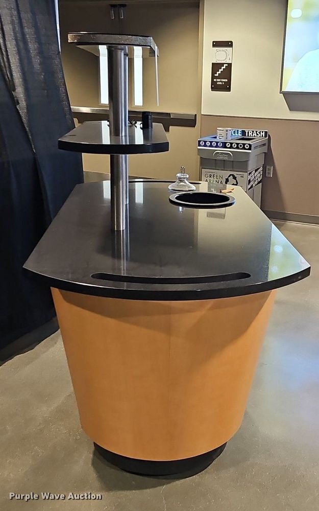 image for item DS4723 Restaurant equipment