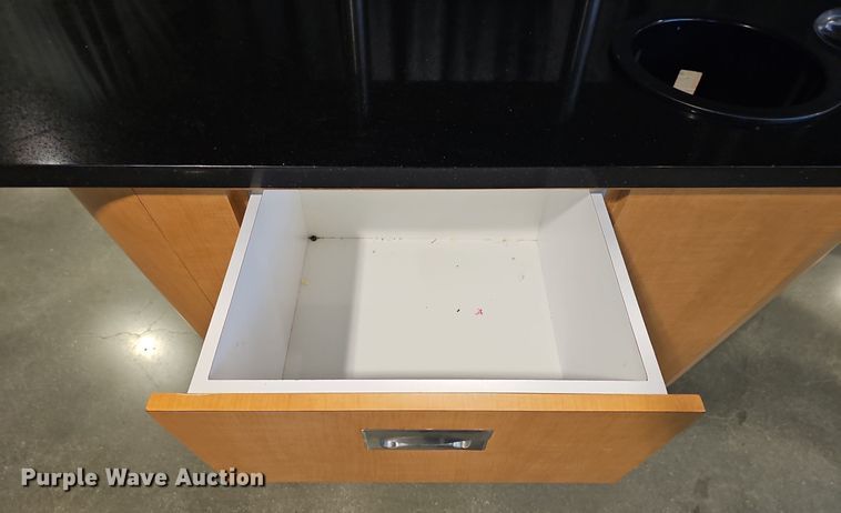 image for item DS4723 Restaurant equipment