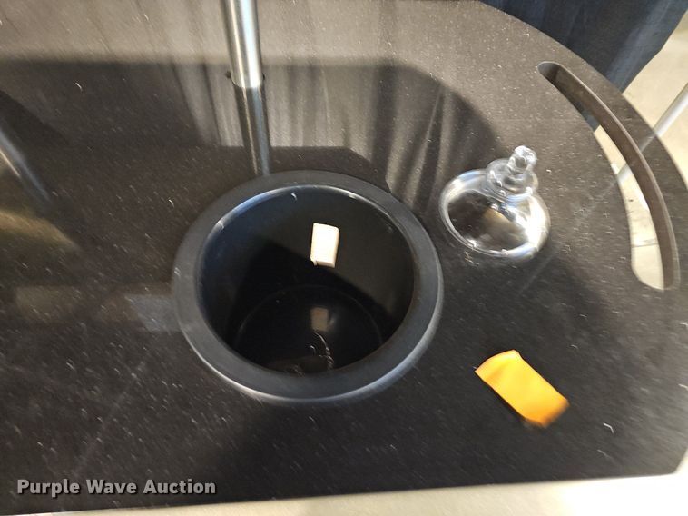 image for item DS4723 Restaurant equipment