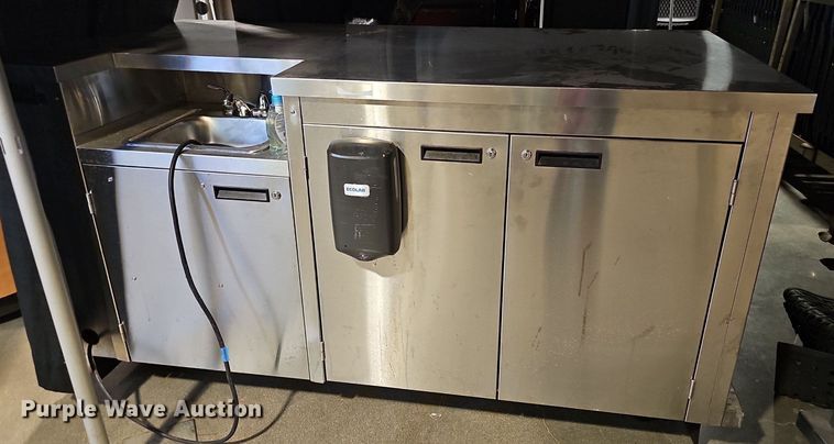 image for item DS4723 Restaurant equipment