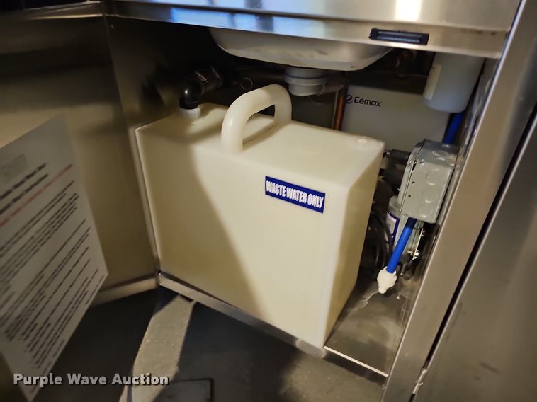 image for item DS4723 Restaurant equipment