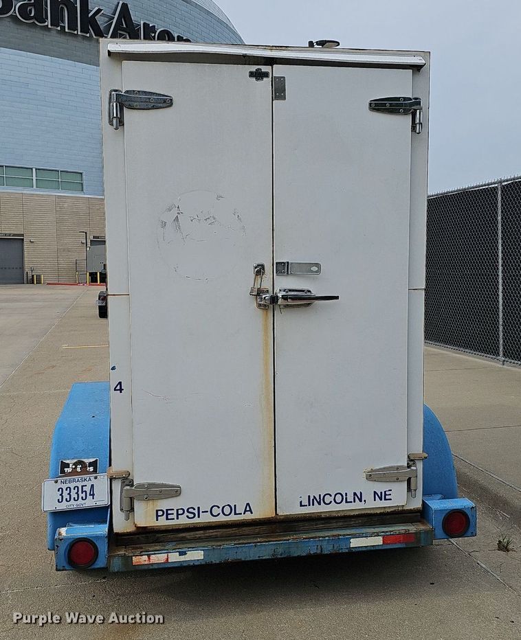 image for item DS4724 1999 Eagle Trailer Co. Inc refrigerated trailer
