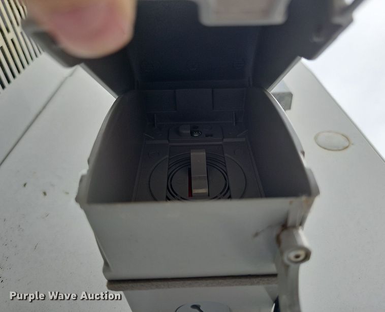 image for item DS4724 1999 Eagle Trailer Co. Inc refrigerated trailer