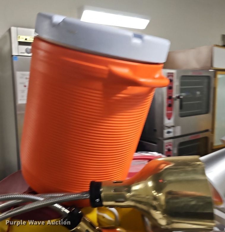 image for item DS4725 Restaurant equipment