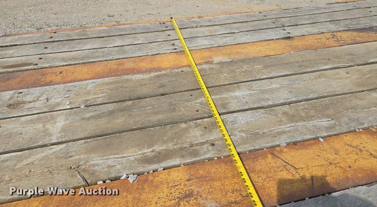 image for item DT7754 1977 Hyster C25TA equipment trailer