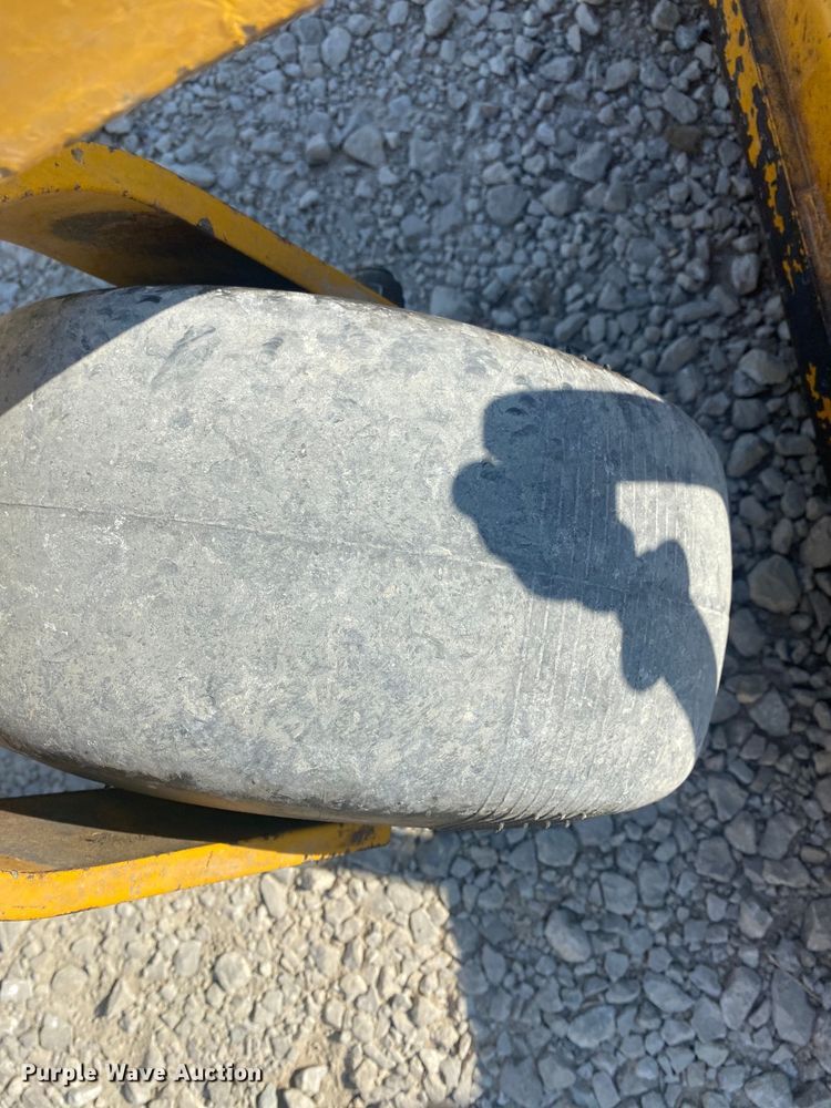 image for item DT7756 Hustler X-One ZTR lawn mower