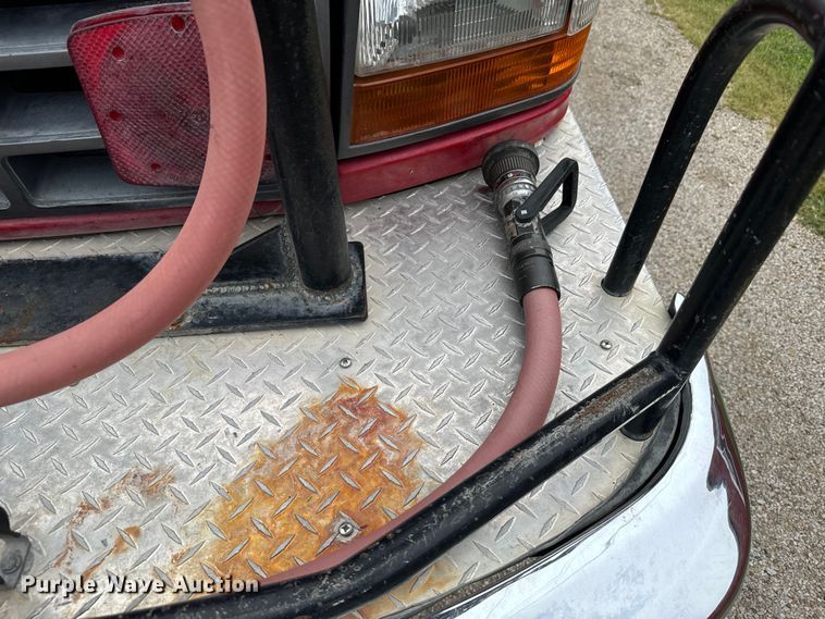 image for item DX3548 1996 Ford F350 brush fire truck