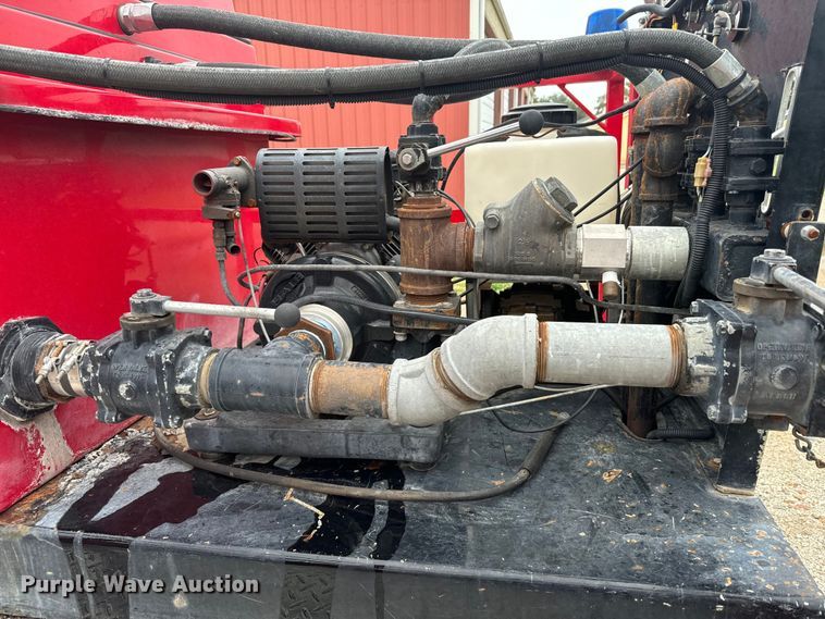 image for item DX3548 1996 Ford F350 brush fire truck