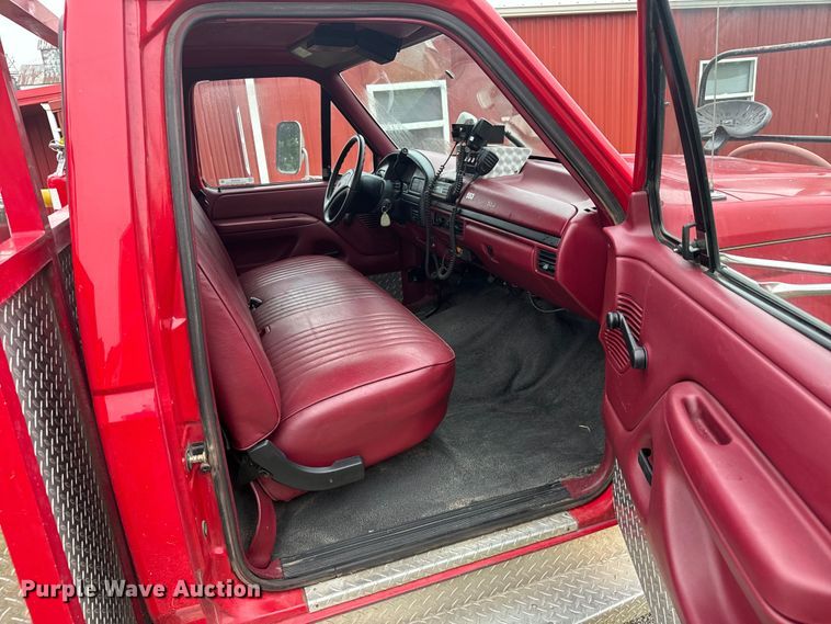 image for item DX3548 1996 Ford F350 brush fire truck