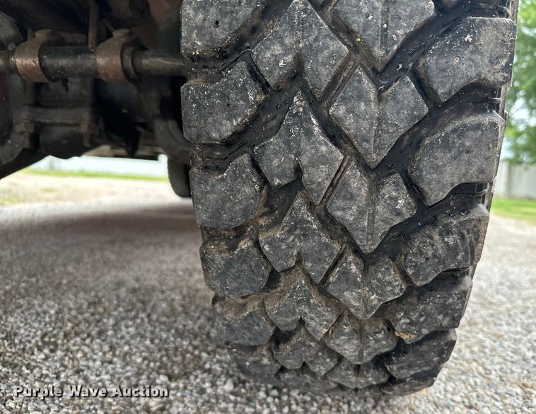 image for item DX3548 1996 Ford F350 brush fire truck