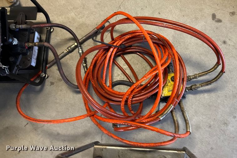 image for item DX3549 Emergency rescue equipment 