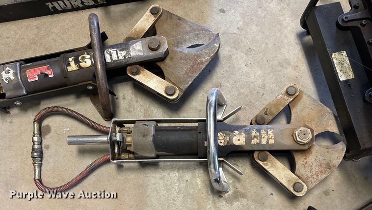 image for item DX3549 Emergency rescue equipment 