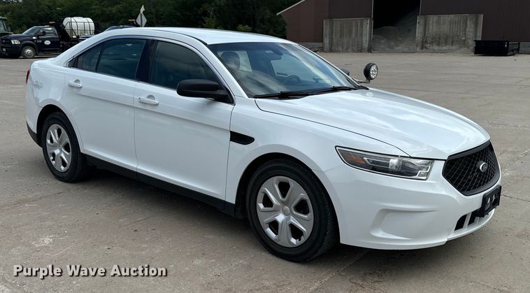 image for item EH4386 2016 Ford Taurus Police Interceptor 