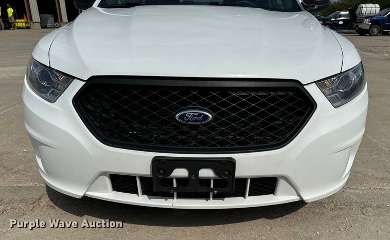 image for item EH4386 2016 Ford Taurus Police Interceptor 