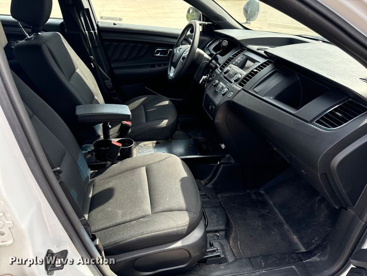 image for item EH4386 2016 Ford Taurus Police Interceptor 
