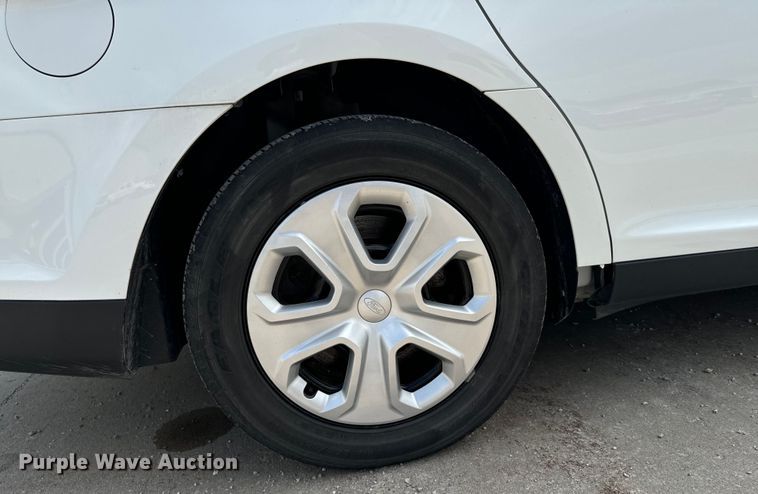 image for item EH4386 2016 Ford Taurus Police Interceptor 