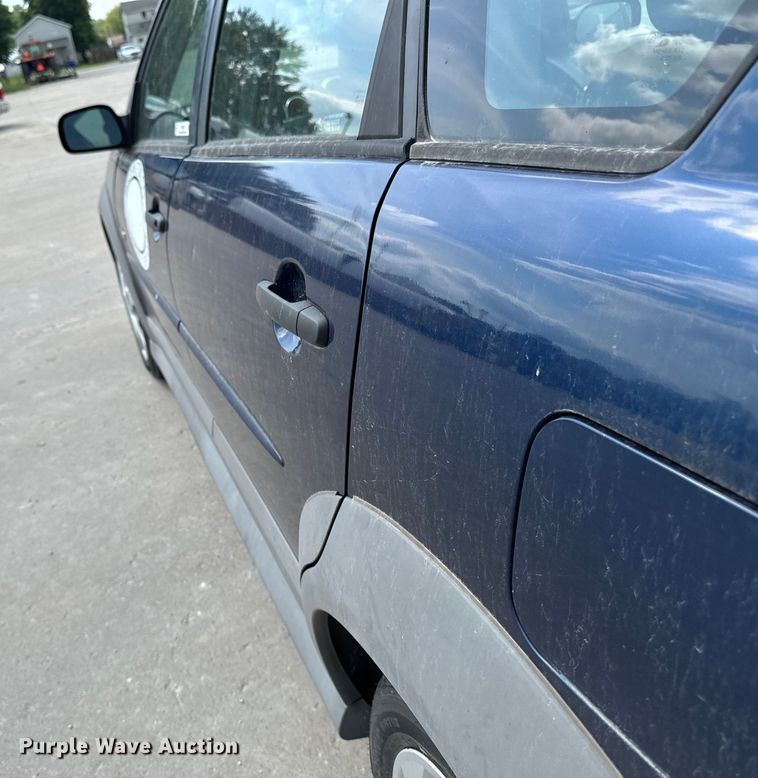 image for item EH4388 2005 Pontiac Vibe 