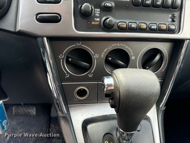 image for item EH4388 2005 Pontiac Vibe 