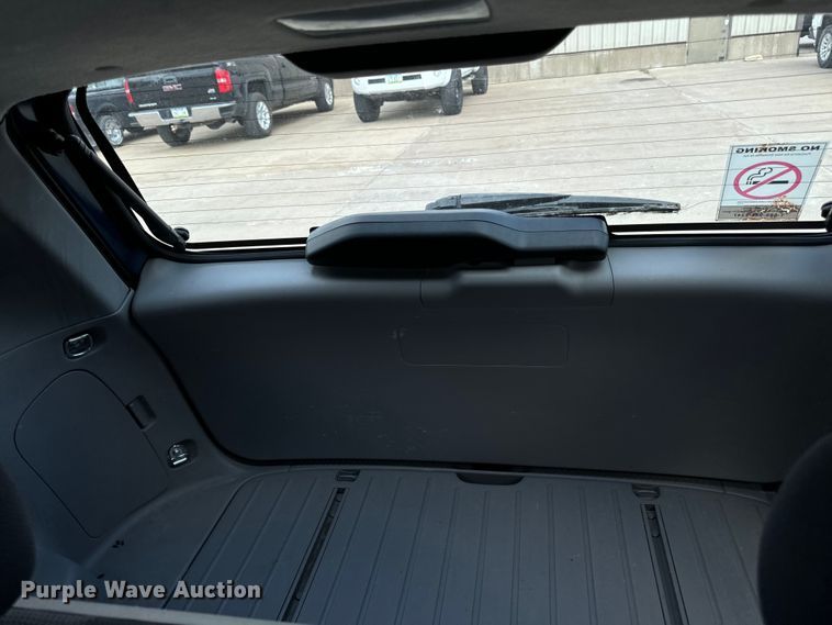 image for item EH4388 2005 Pontiac Vibe 