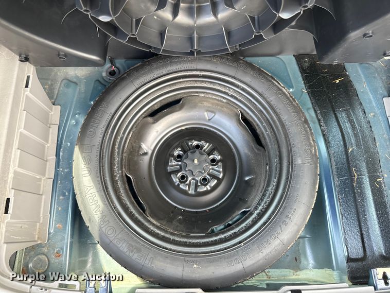 image for item EH4388 2005 Pontiac Vibe 