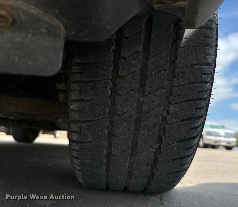 image for item EH4388 2005 Pontiac Vibe 