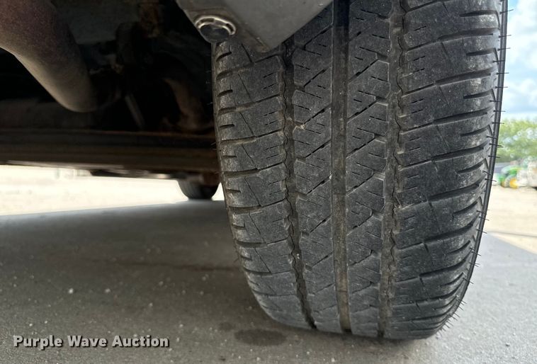 image for item EH4388 2005 Pontiac Vibe 