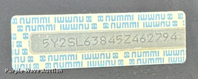 image for item EH4388 2005 Pontiac Vibe 