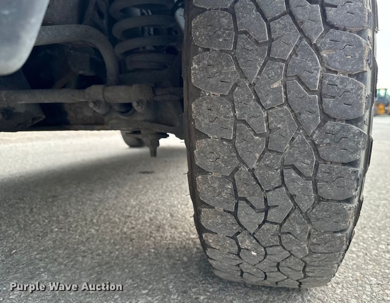 image for item EH4393 2002 Ford E250 van