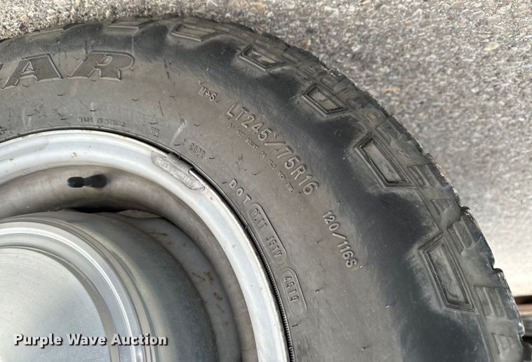 image for item EH4393 2002 Ford E250 van