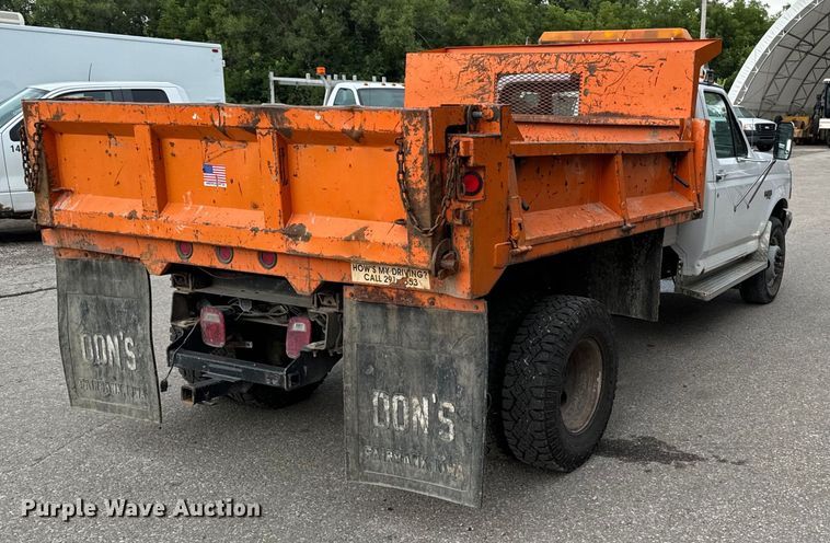 image for item EH4394 1997 Ford F450 Super Duty dump truck