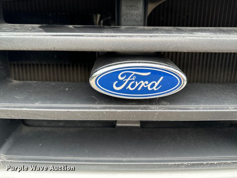 image for item EH4394 1997 Ford F450 Super Duty dump truck