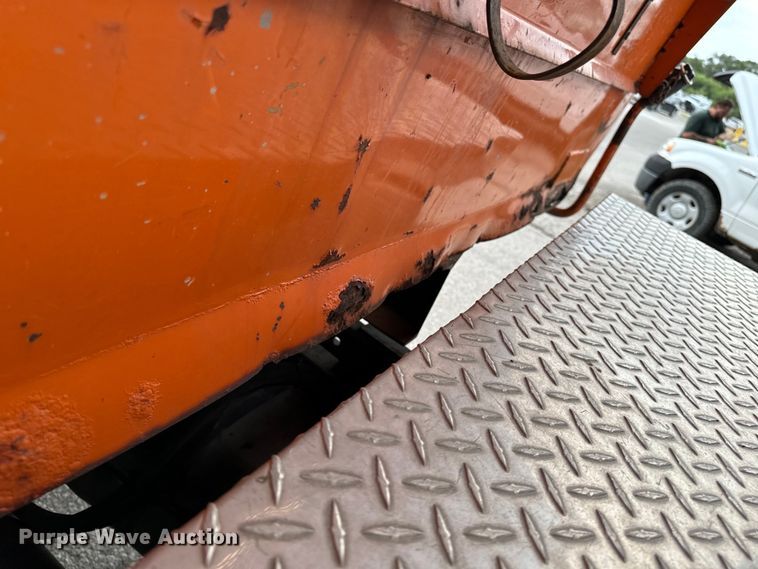 image for item EH4394 1997 Ford F450 Super Duty dump truck