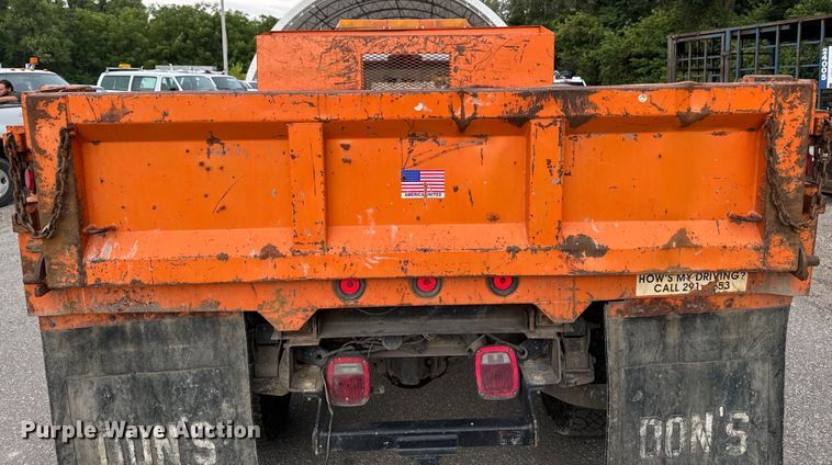 image for item EH4394 1997 Ford F450 Super Duty dump truck